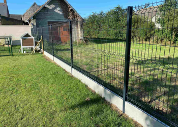 Tout savoir sur le grillage rigide gris